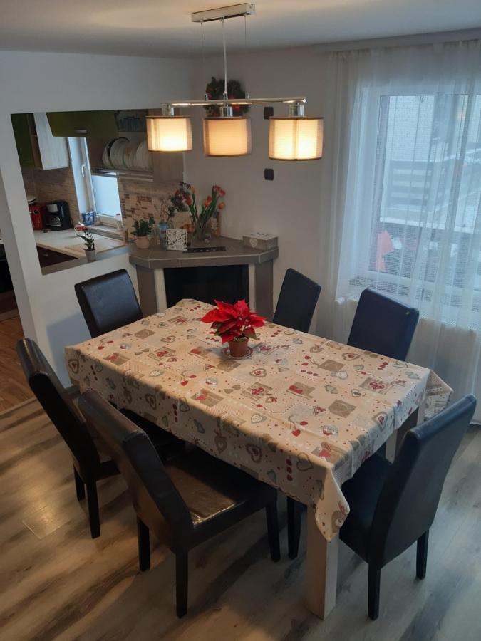 Apartament Laura Бран Екстериор снимка
